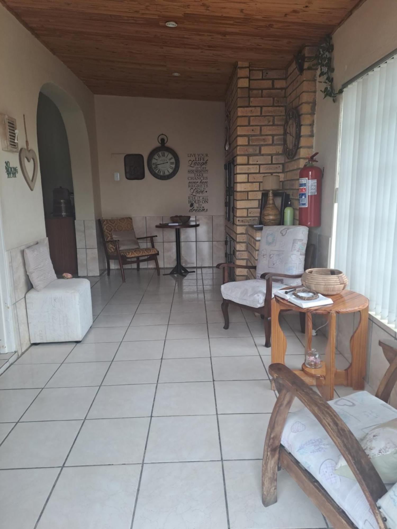Bed and Breakfast Breaking Dawn Noupoort Екстер'єр фото