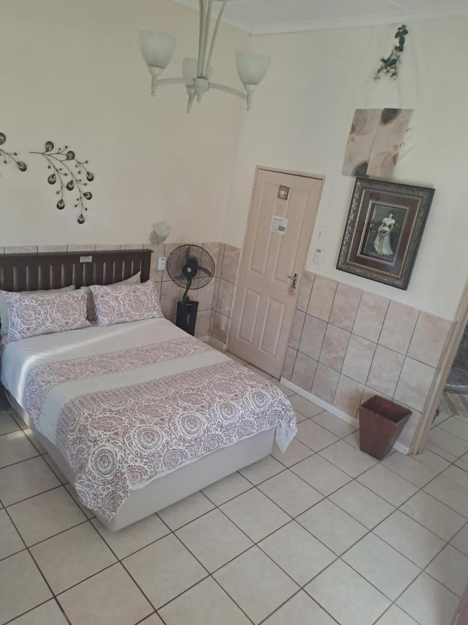 Bed and Breakfast Breaking Dawn Noupoort Екстер'єр фото
