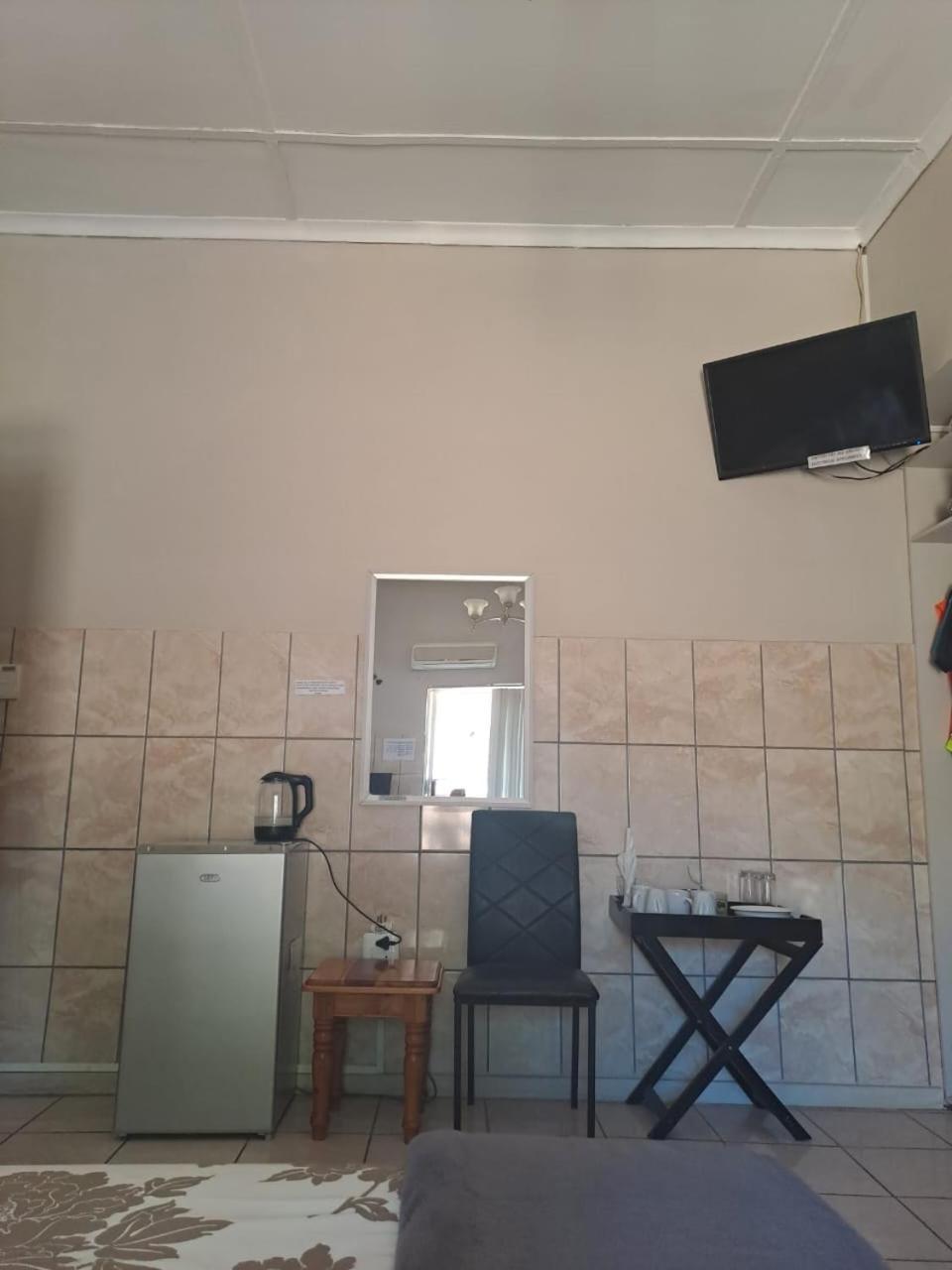Bed and Breakfast Breaking Dawn Noupoort Екстер'єр фото