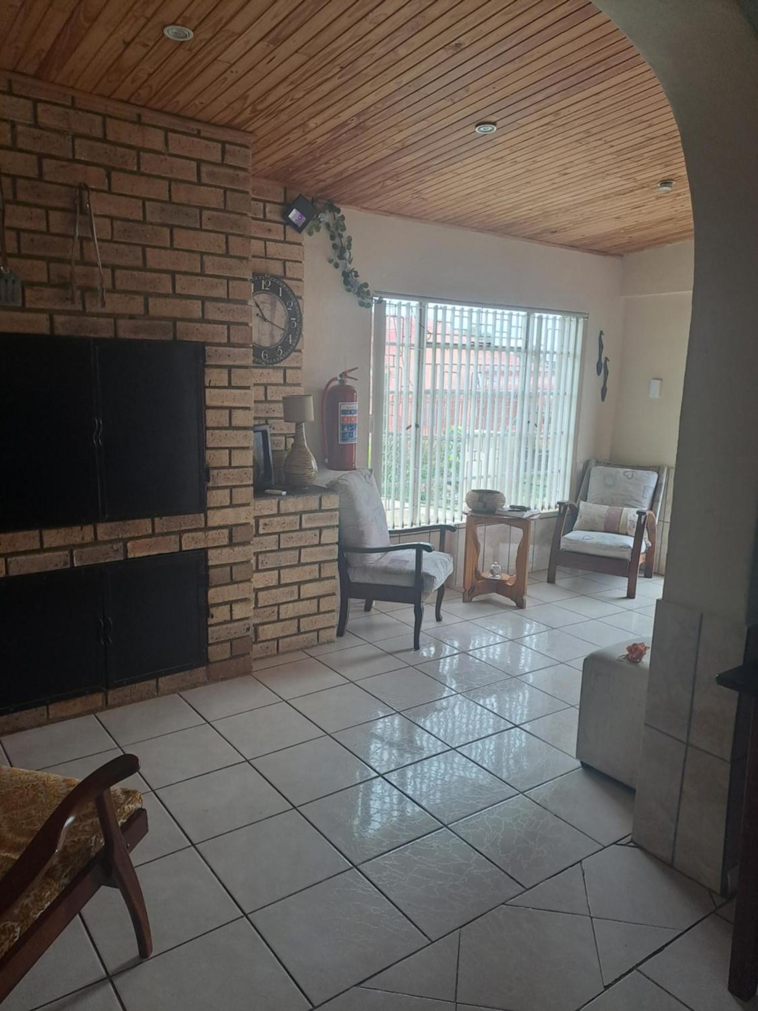 Bed and Breakfast Breaking Dawn Noupoort Екстер'єр фото